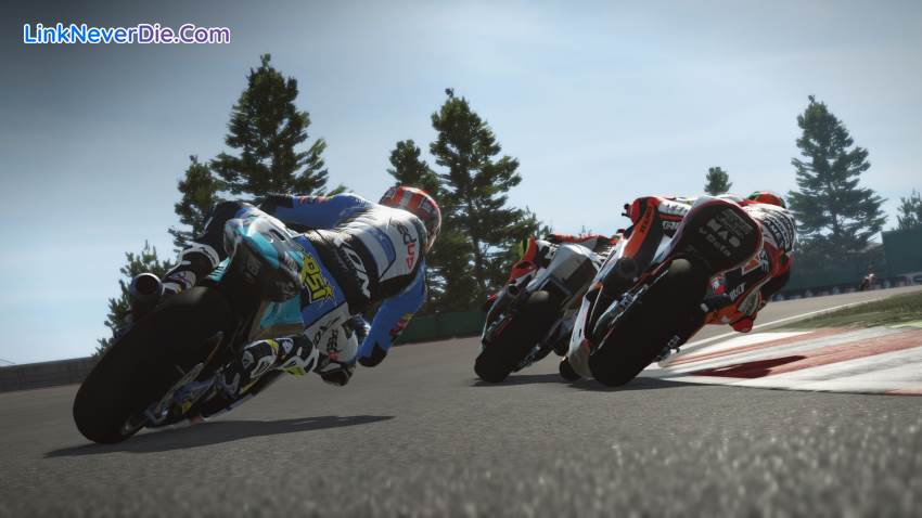 Hình ảnh trong game MotoGP 17 (screenshot)