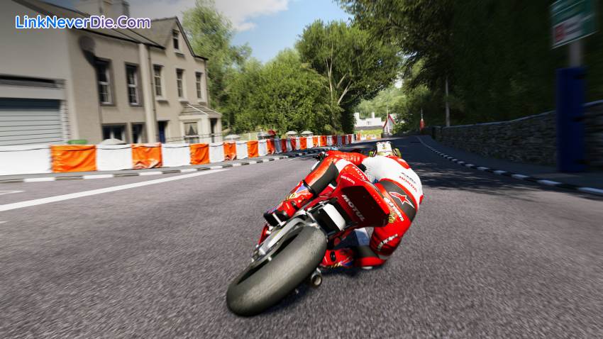 Hình ảnh trong game TT Isle of Man (screenshot)