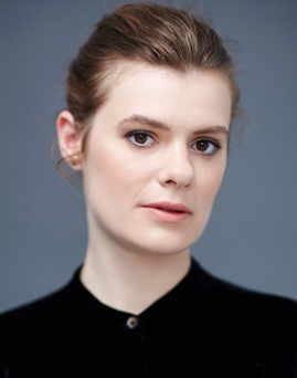 Anna Maguire