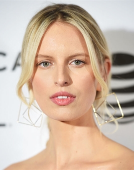 Diễn viên Karolina Kurkova