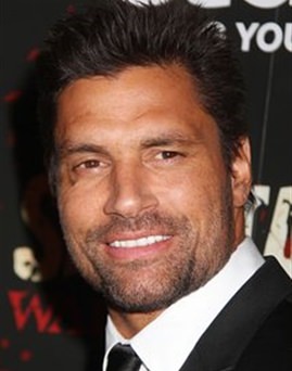 Manu Bennett