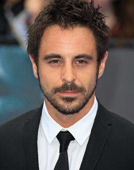 Diễn viên Emun Elliott