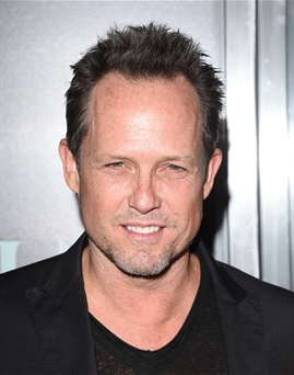 Diễn viên Dean Winters