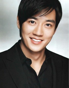 Diễn viên Rae-won Kim