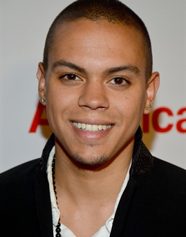 Diễn viên Evan Ross