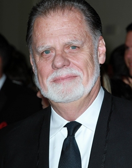 Đạo diễn Taylor Hackford