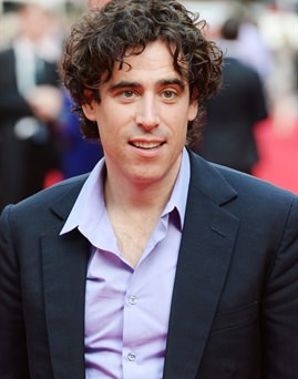 Stephen Mangan