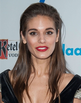 Diễn viên Caitlin Stasey