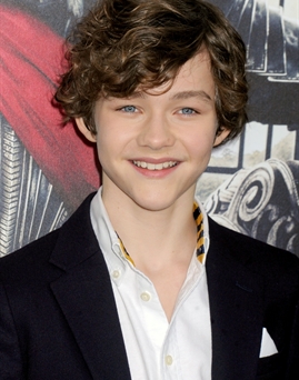 Diễn viên Levi Miller