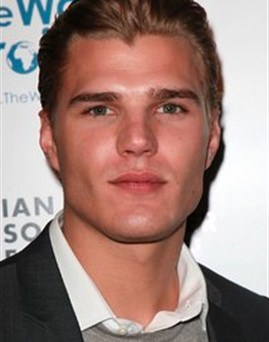 Chris Zylka