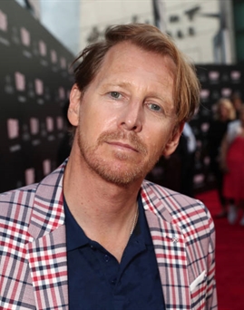 Lew Temple