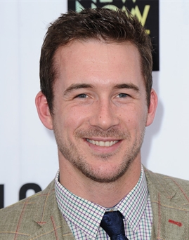 Diễn viên Barry Sloane