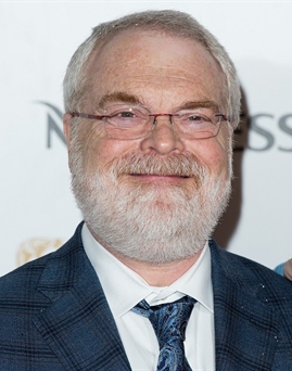 Đạo diễn Ron Clements