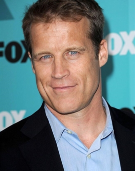 Mark Valley