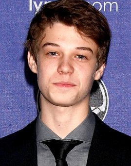 Diễn viên Colin Ford