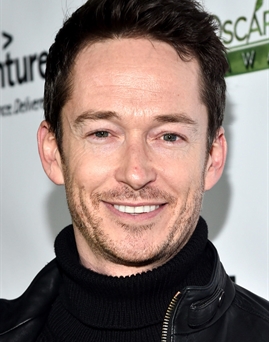 Diễn viên Simon Quarterman