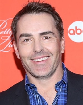 Diễn viên Nolan North