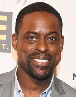 Diễn viên Sterling K. Brown