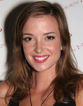 Diễn viên Emily Baldoni