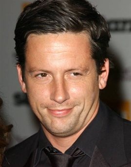 Diễn viên Ross McCall