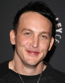 Robin Lord Taylor