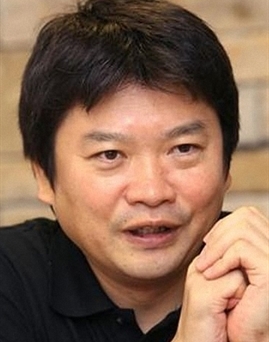 Đạo diễn Katsuyuki Motohiro