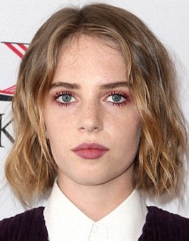 Diễn viên Maya Hawke