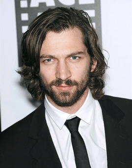 Diễn viên Michiel Huisman