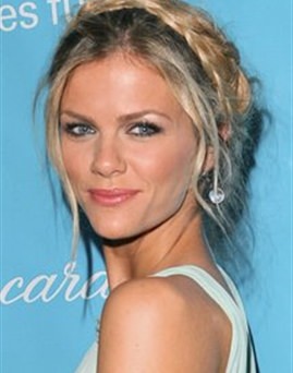 Diễn viên Brooklyn Decker