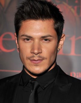 Alex Meraz