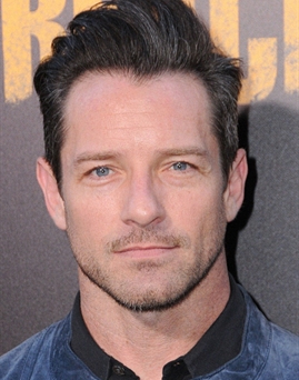 Diễn viên Ian Bohen