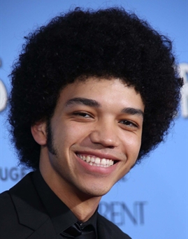 Diễn viên Justice Smith