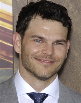 Diễn viên Josh Helman