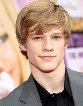 Diễn viên Lucas Till