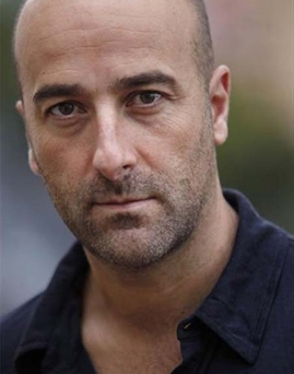 Antonio Gil